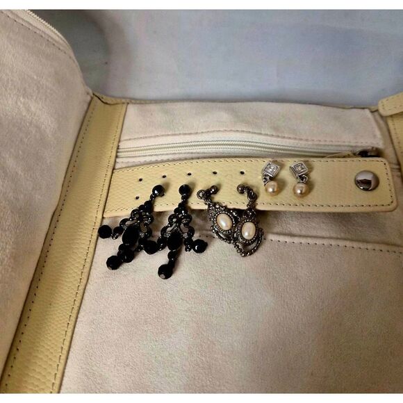 Leather jewelry organizer - Picture 2 of 10